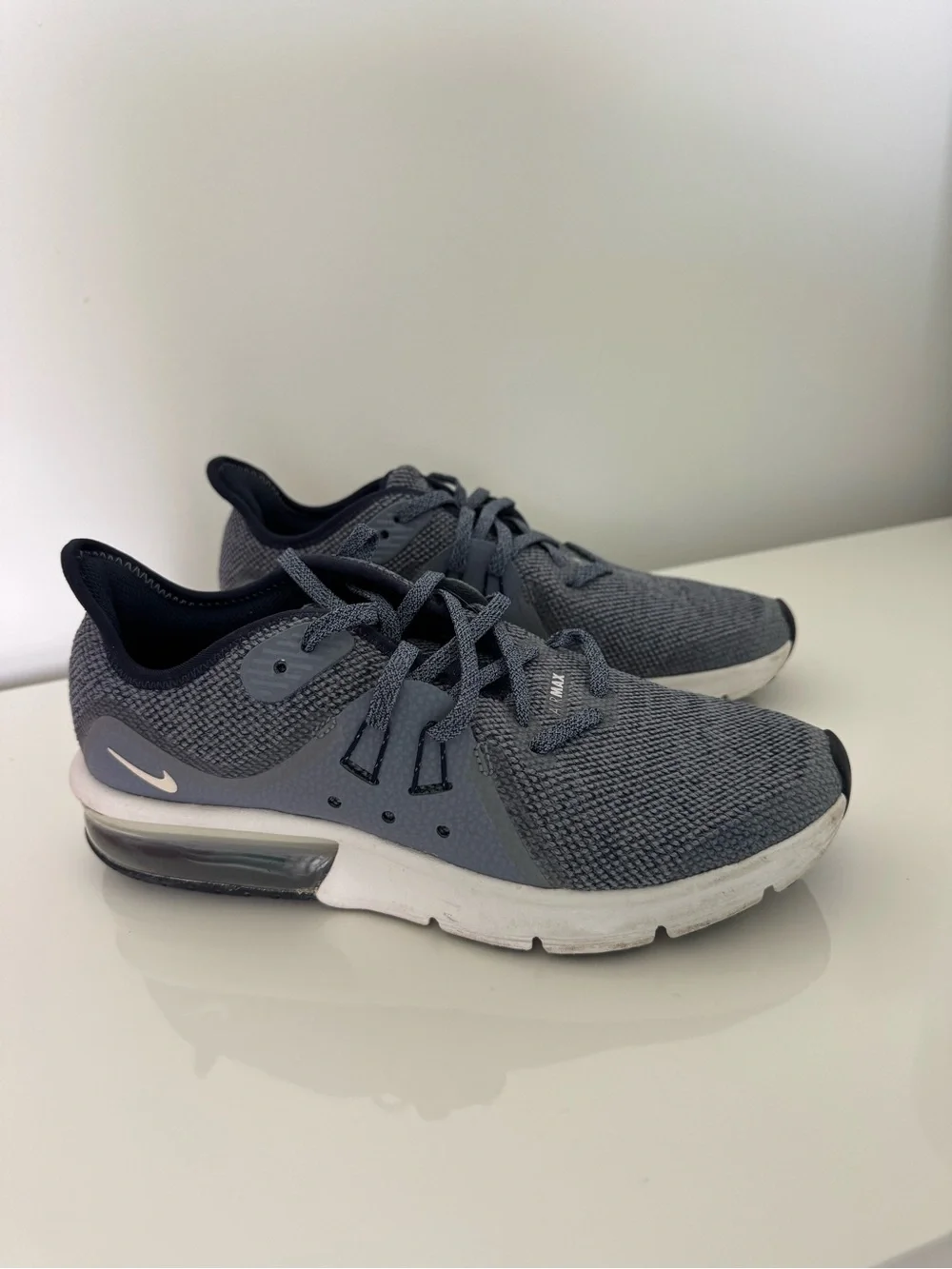 Nike Women's Gray Knit Sneakers